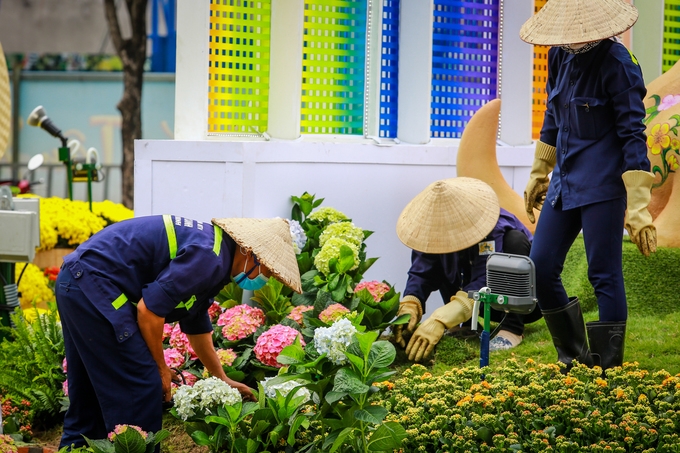 Đường hoa Nguyễn Huệ trước ngày khai mạc